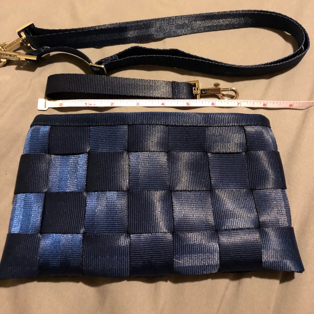 Harveys Wristlet/Crossbody/Hip-Bag